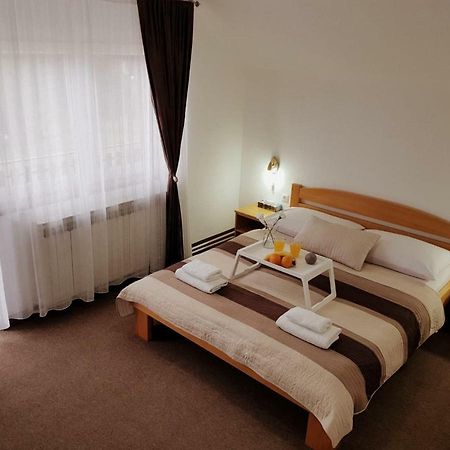 Guesthouse Kovacevic 科雷尼察 外观 照片