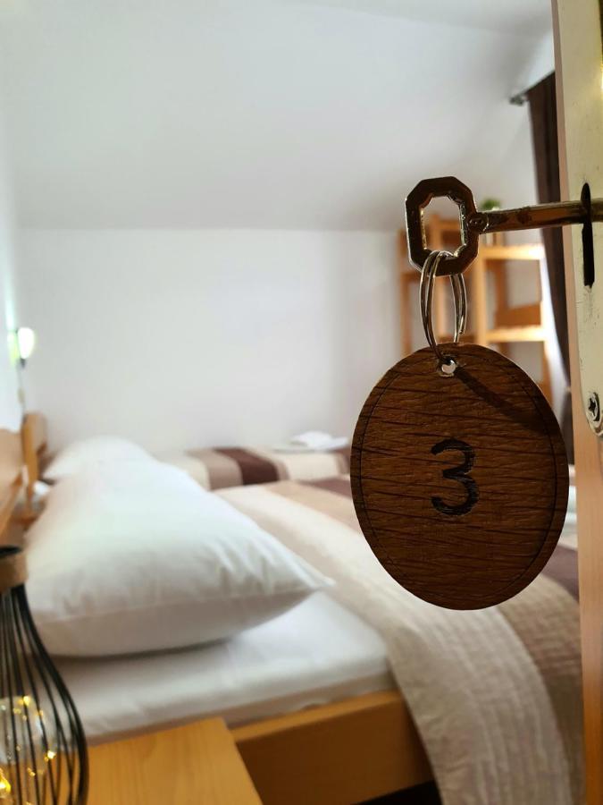 Guesthouse Kovacevic 科雷尼察 外观 照片