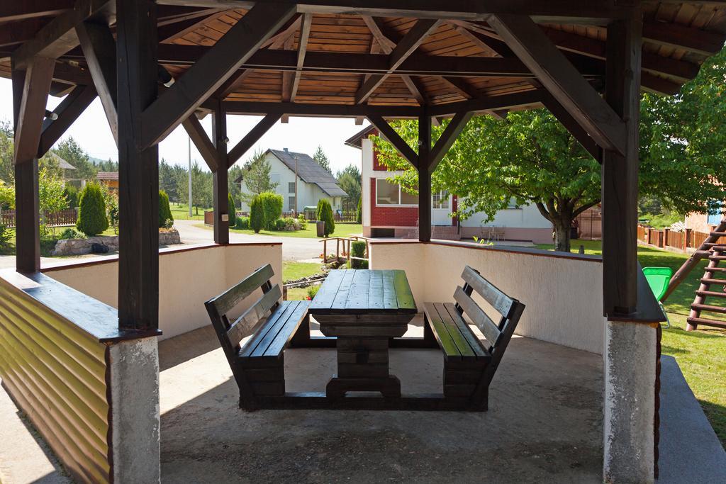 Guesthouse Kovacevic 科雷尼察 外观 照片