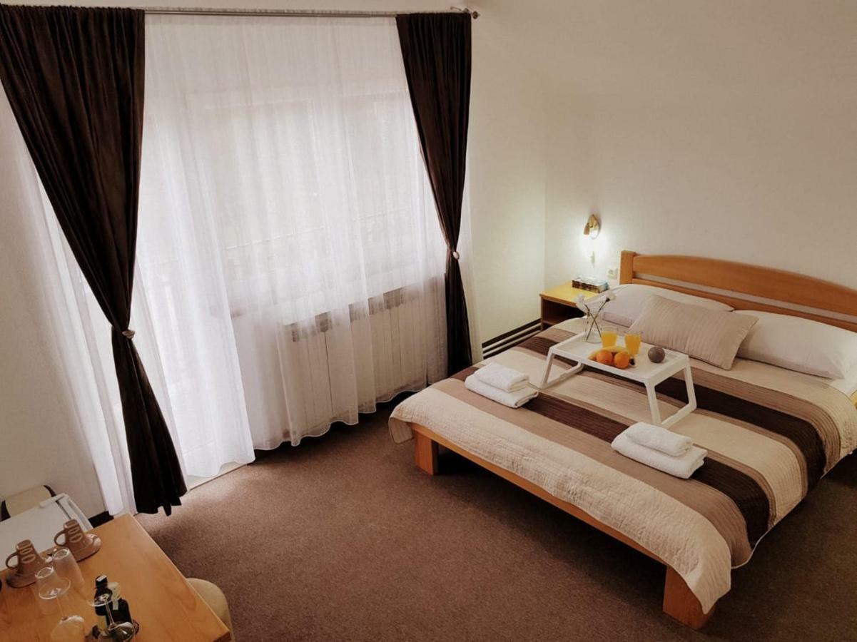 Guesthouse Kovacevic 科雷尼察 外观 照片
